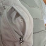 Lululemon Shorts Hotty Hot White Photo 4