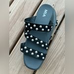 MIA  slide in sandals 🌼🌼 Photo 5