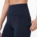 Lululemon Swift Speed HR Crop 21” Color: True Navy Size 2 EUC -Like New Photo 3