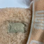 UGG  Fluff Yeah platform slippers light peach size 11‎ Photo 5