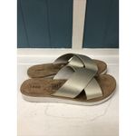 IZOD Women's Alyssa Flatform Sandals Gold Size 8 Criss Cross Slides Photo 2