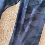Lululemon Black Camo Leggings Size 6 23” Photo 1