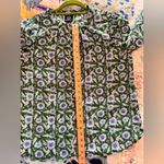 Bobeau L Floral Green 3/4 Sleeve Ruched Shoulder Blouse Photo 9