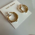 Tory Burch New Miller Stud Enamel Hoop Earrings; Tory Gold/White Photo 7