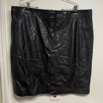 Roz & Ali Women’s size 20 pleather‎ skirt Photo 0