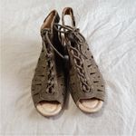 Earth Origins New  Kristen Olive Green Gladiator Lace Up Heels Open Toe Size 8 Photo 1