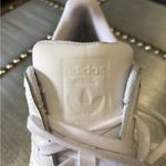 Adidas  Superstar White Sneaker Size 6 Photo 5