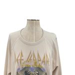 Daydreamer  Def Leppard On The Prowl 1987 Sweatshirt Beige Cream Size Medium Photo 2