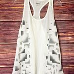 Reebok  White tank top! Size Large. Photo 0