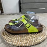 Birkenstock Women’s Neon Green Gizeh Sandals Thong Size 40/US 9 Photo 3