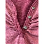 Kuhl Womens Short Sleeve Top Size Small Hiking Activewear Red Burgundy T-Shirt Photo 2