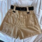 Pull & Bear  : High Waisted Cargo Shorts Photo 0