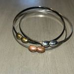 Bracelets. Linked. Very cute. Silver. Photo 0