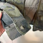 EXPRESS Camo Print Utility Jacket Photo 3