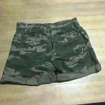 Sanctuary Social Standard by Switchback cuffed short Hiker Camo Sz Small Photo 3