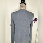 Alya Gray Cold Shoulder Sweater with Rose Embroidered Flowers Size Large Photo 6