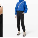 Lululemon Essential Affinity Mid Rise Jogger Black Photo 6