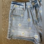 Angel Kiss Blue Denim Jean Shorts with White and Yellow Embroidered Flowers, Size 0/24 Photo 6