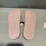 Nike Slides Photo 1