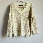 Leani Animal Print Beige‎ Women’s Distressed Fringe Pullover Sweater Size M White Size M Photo 10