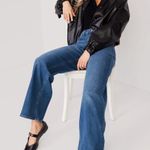 Old Navy  High Waisted wide leg jeans - size 6 Photo 2