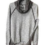 Kuhl  size Xl Lea Cowl neck pullover. Photo 1