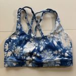 Lululemon  Align‎ Bra Tie Dye Blue White Sports Bra Strappy Back Size 8 Photo 0