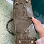Marc Jacobs BROWN PATENT LEATHER BOWLING BAG Photo 4