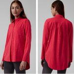 Athleta Athlete Urbanite Textured Top Serpentine Red Snake Print Button Down Shirt S Photo 1