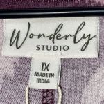 Wonderly NWT  Mauve and Dark Purple Zebra Print Tunic Top Size 1X. Model Blend Photo 1