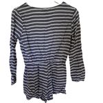 Forever 21  long sleeve short romper medium black white Photo 3