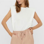 VERO MODA  White Padded Shoulder Sleeveless Crew Neck Tee Top Women Size XS NWT Photo 0