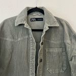 ZARA Corduroy Shacket Jacket in Green Size Small Photo 3