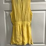 Prómesa Promesa Yellow Sleeveless V Neck Blouse - Size Medium - NWT Photo 1