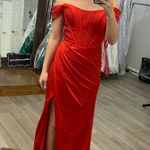 red prom dress Size 6 Photo 0