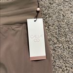 CALIA by Carrie Underwood shorts size large NWT Tan Photo 1
