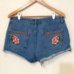 ASOS Embroidered Floral Cutoff Style Denim Shorts, US 10 / UK 14 Photo 1