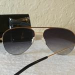 Privé: Gold Tone “The Ace” Aviator Sunglasses Photo 6