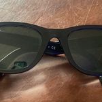 Ray-Ban  Black Sunglasses Photo 0