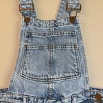 BLANK NYC [] SLIM GIRLFRIEND OVERALLS Size 25 Light Faded Denim Distressed Frayed Photo 6