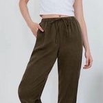 Aritzia Babaton Jimmy Pant In Olive Green Photo 0