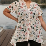 Torrid Lexie Light peach blush Pink Floral Chiffon H Photo 0