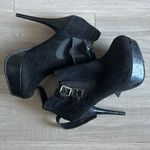 Bamboo Unveiling Elegance: Women's Heel Pumps - Size 10" Photo 0