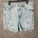 Old Navy  Women Size 14‎ Sky High Straight Distressed Denim Stretch Shorts Photo 0