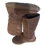 UGG  CLASSIC SUEDE TALL LENGTH BOOTS size 7 Brown Photo 2