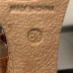 a.n.a . 8 1/2 A NEW APPROACH comfortable shoes.  Wear these any outfit- no flaws Photo 7