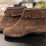 Comfort Ease Brown Moccasins Size 8.5 Photo 0