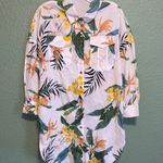 Floral Button Photo 0