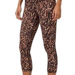 Lululemon NWOT Wunder Train High Rise Crop 21” in Motion Flux Multi Photo 0