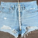 Levi's 501® Original Fit High Rise Women's Shorts Size 30 Ojai Frost Light Wash Photo 8